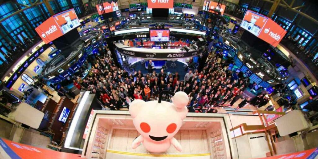 Reddit's spectacular NYSE Debut: Shares Surge 48%