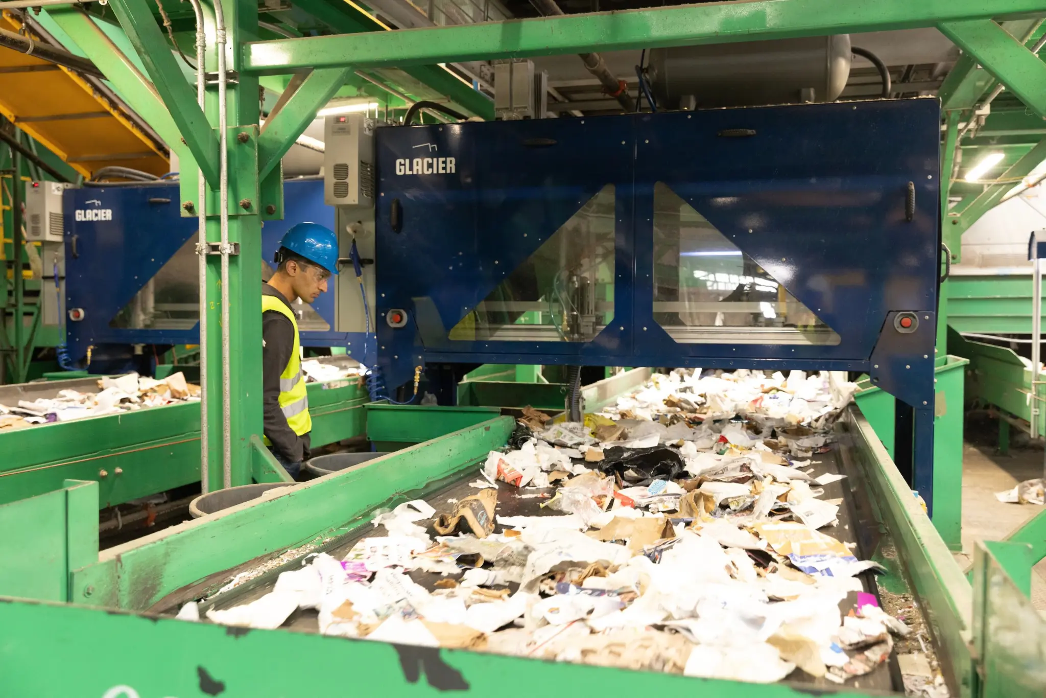 Amazon-Backed Glacier raises $16M to expand its AI-Powered Recycling Robot Fleet