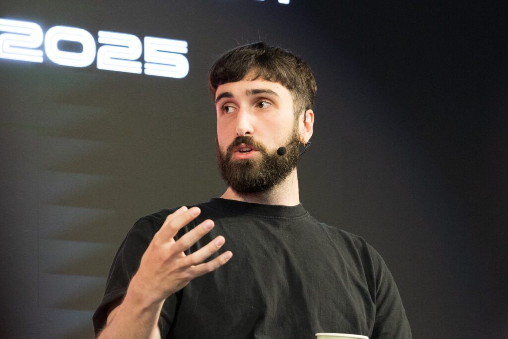 Cohere raises $500M at $6.8B Valuation, Adds Former Meta and Uber Execs to C-Suite