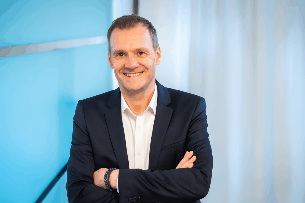 With more than three decades of strategic and operational expertise, Klaus Bichler is redefining how companies navigate transformation, optimize supply chains, and unlock the power of digitalization.